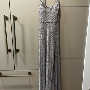 Beaded gown silver/grey